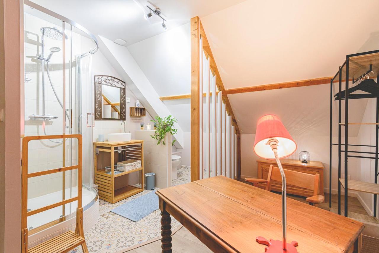 Chambres D'Hotes Les Colombes Montmort-Lucy Exterior foto